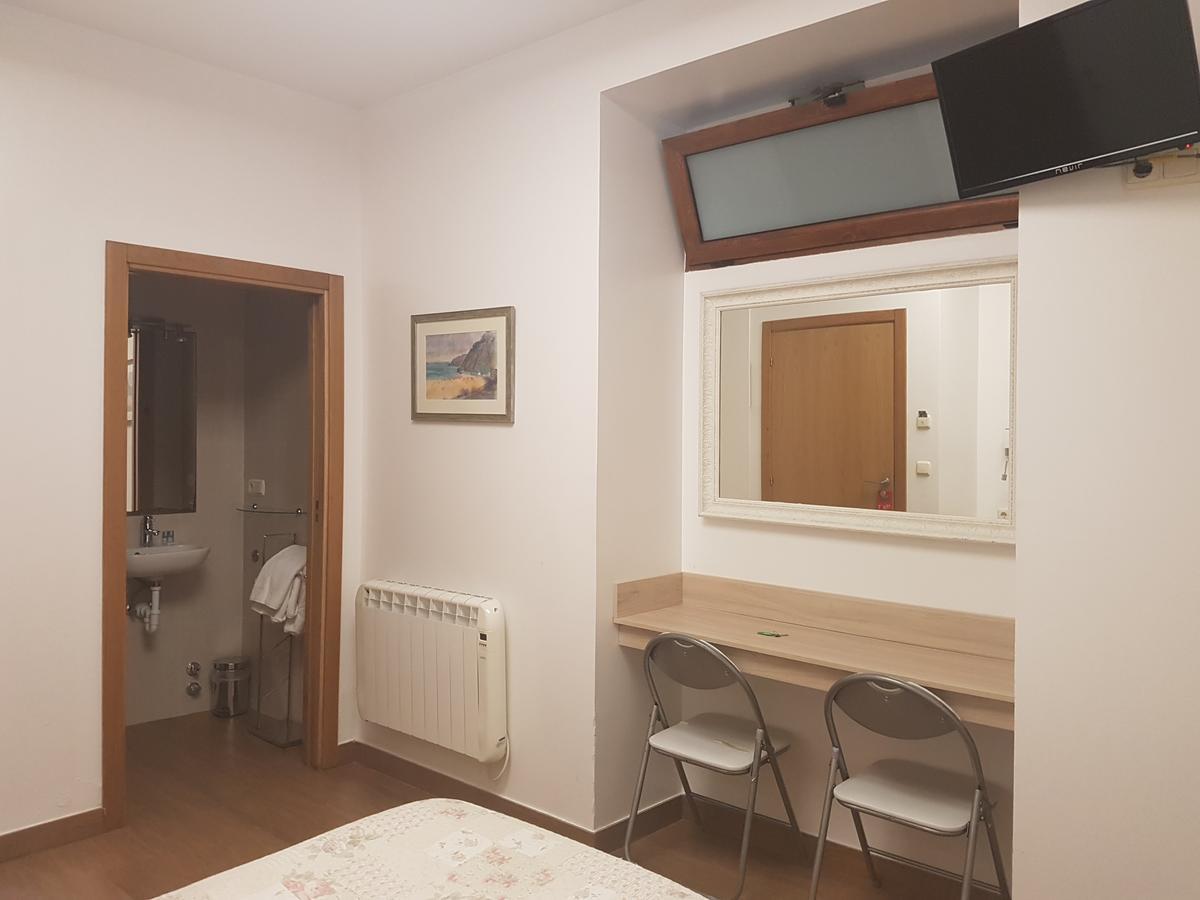 Pension Atxiki San Sebastian Buitenkant foto