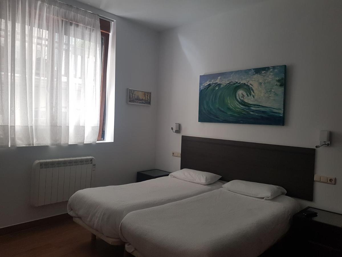 Pension Atxiki San Sebastian Buitenkant foto